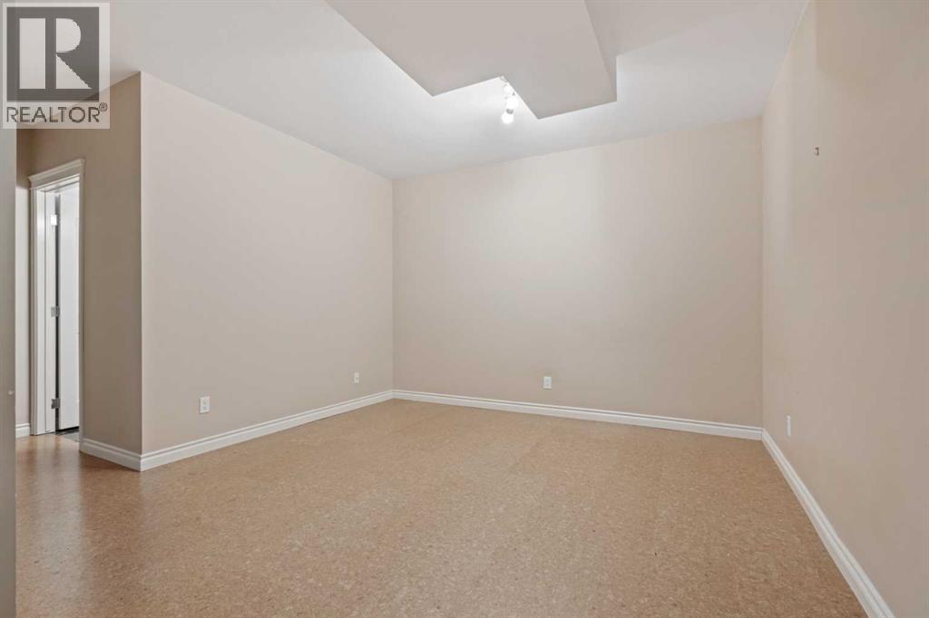 134 Panamount Rise NW, Calgary, Alberta  T3K 6G1 - Photo 35 - A2309331
