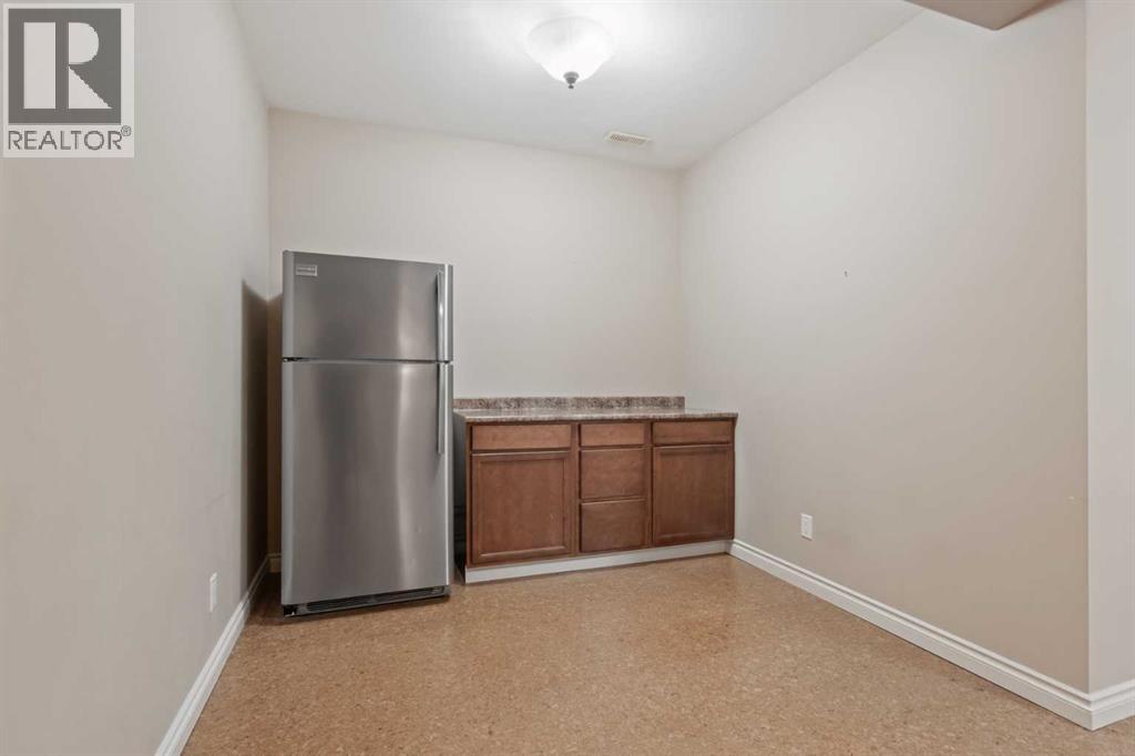 134 Panamount Rise NW, Calgary, Alberta  T3K 6G1 - Photo 34 - A2309331