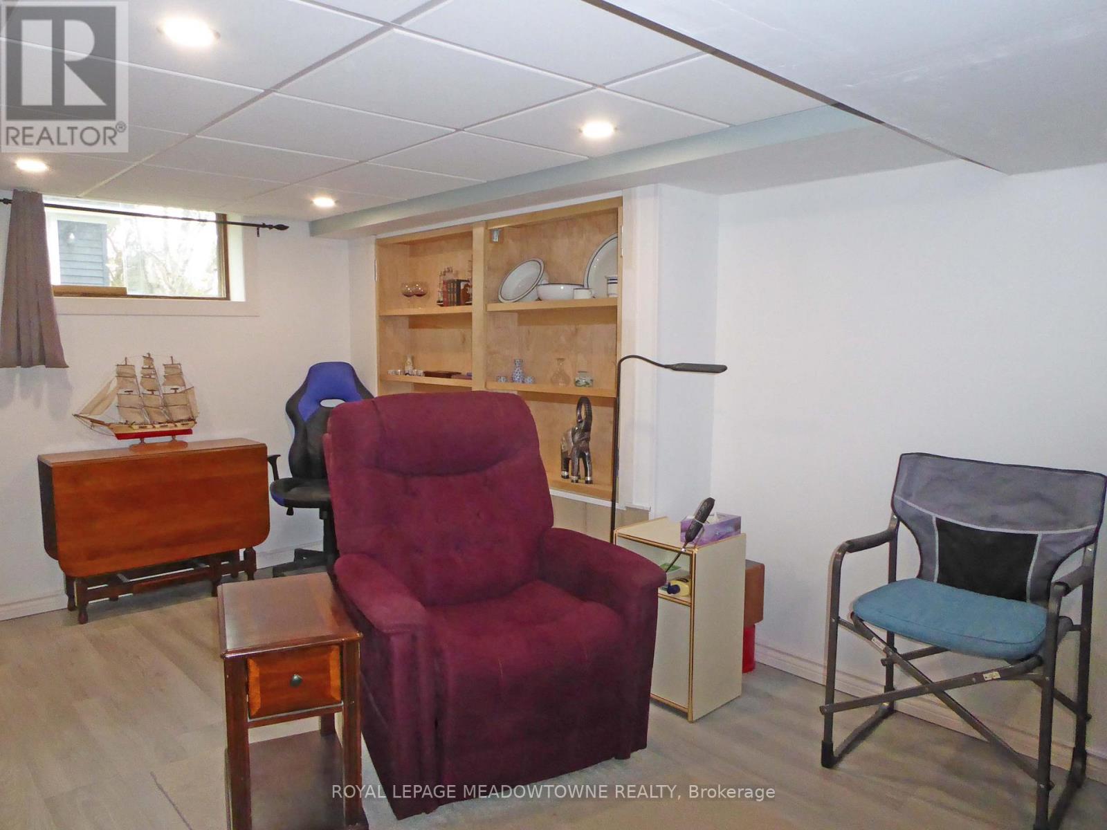 43 Cobblehill Road, Halton Hills, Ontario  L7J 1P1 - Photo 34 - W12893204