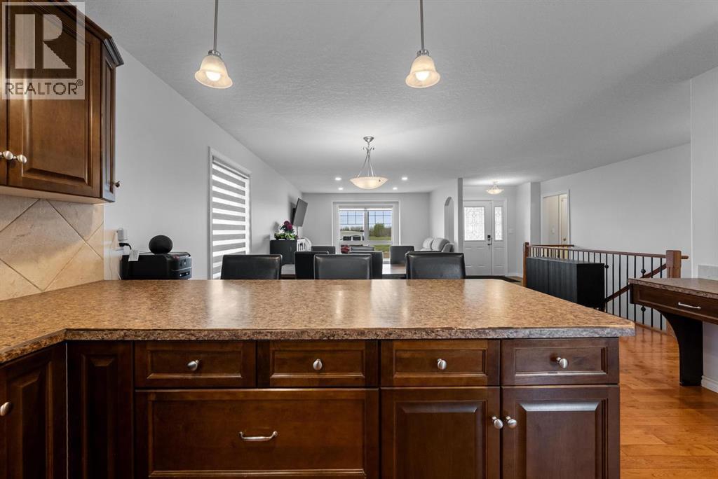 5905 53 Avenue, Stettler, Alberta  T0C 2L2 - Photo 11 - A2310305