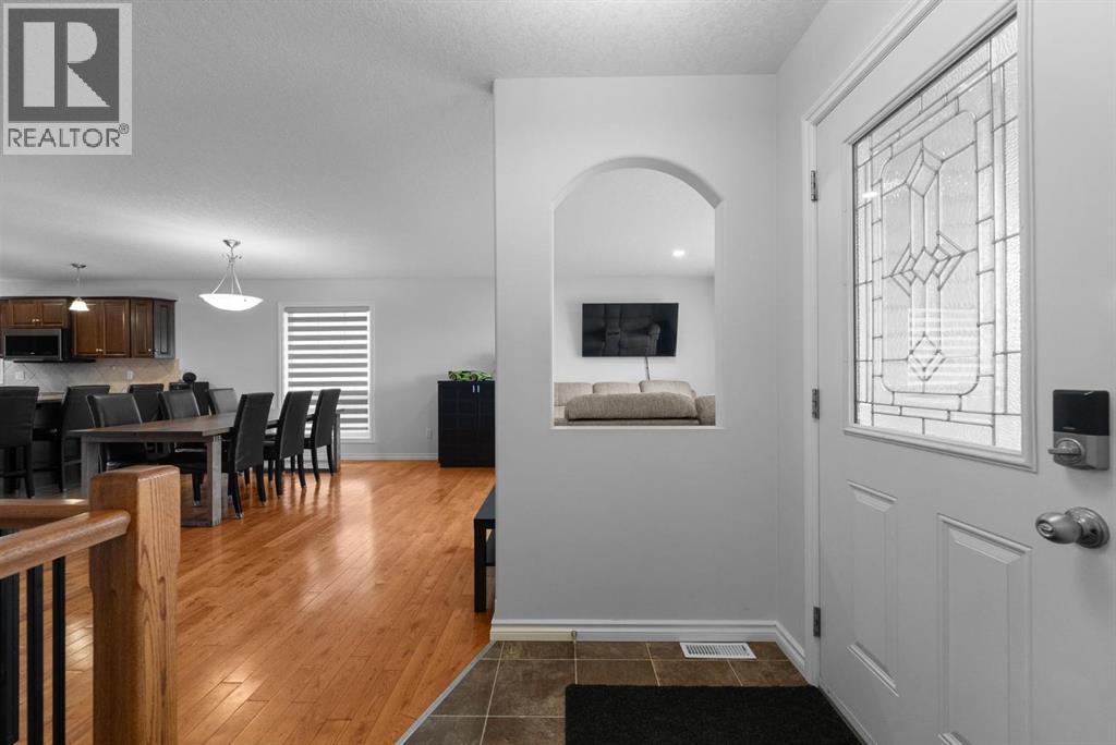 5905 53 Avenue, Stettler, Alberta  T0C 2L2 - Photo 3 - A2310305