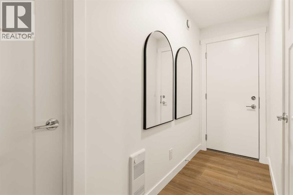 615 Sovereign Common SW, Calgary, Alberta  T3C 3Y3 - Photo 38 - A2298258