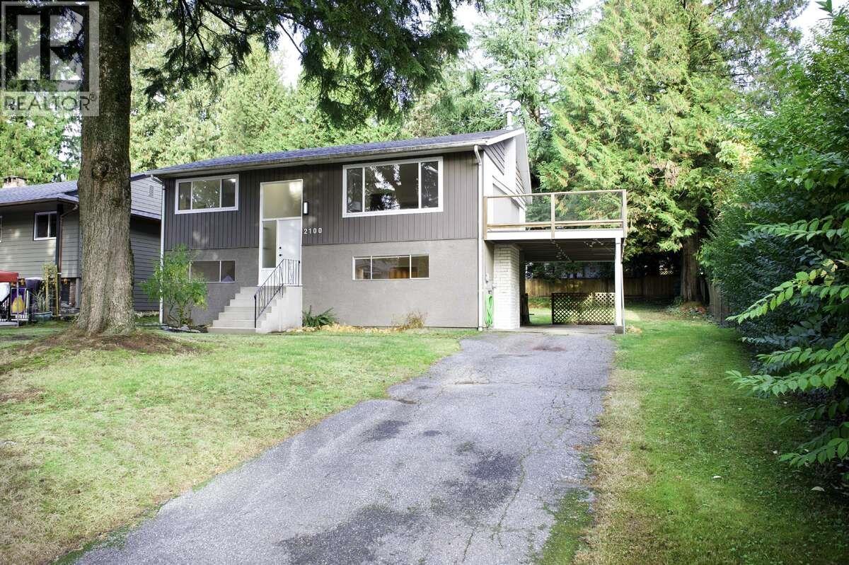 2100 WHITMAN AVENUE, North Vancouver, British Columbia