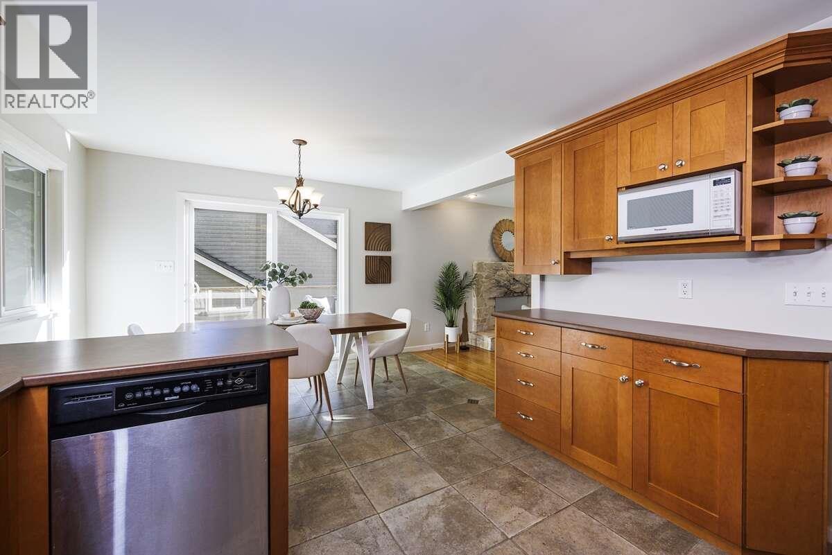 2100 Whitman Avenue, North Vancouver, British Columbia  V7H 2C5 - Photo 17 - R3124583