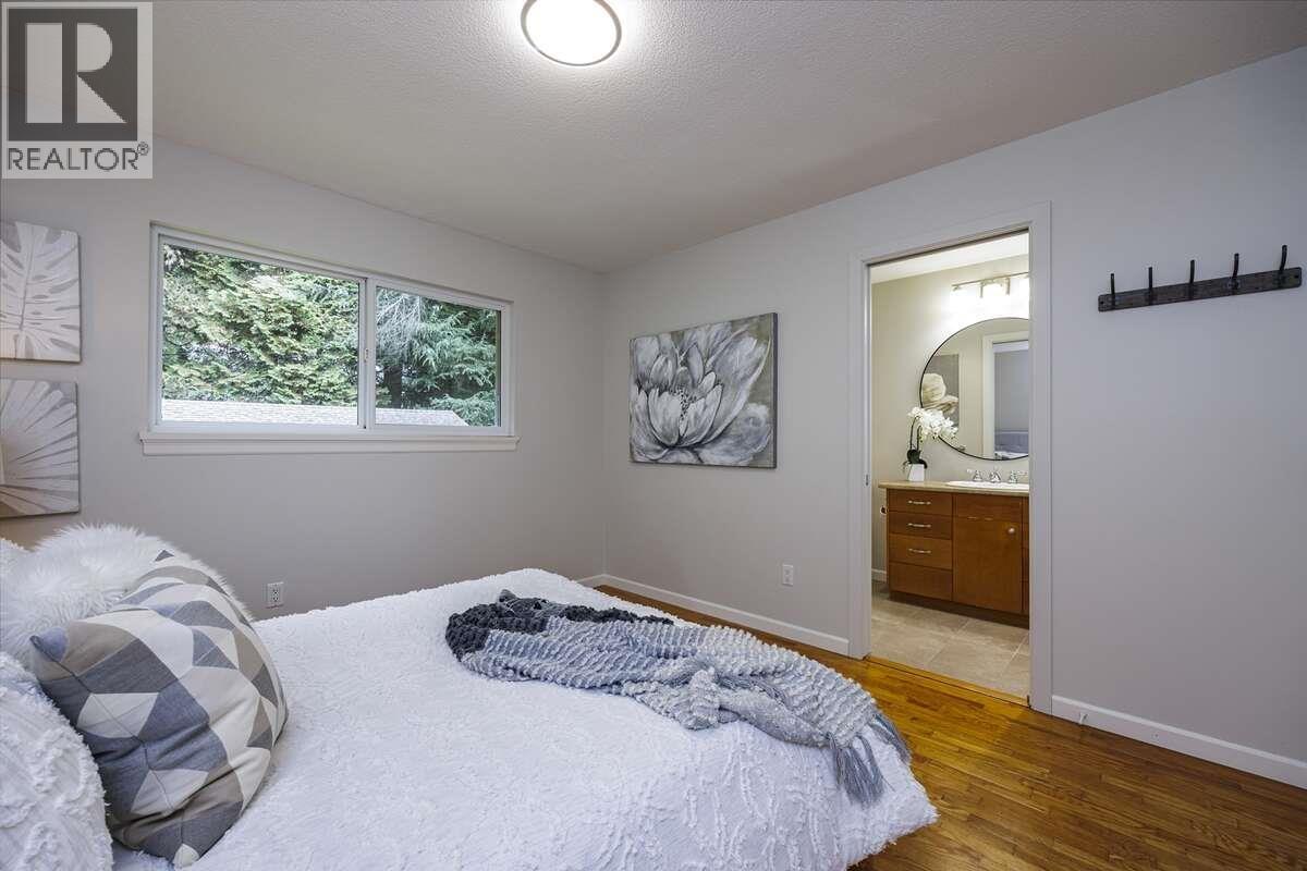 2100 Whitman Avenue, North Vancouver, British Columbia  V7H 2C5 - Photo 5 - R3124583