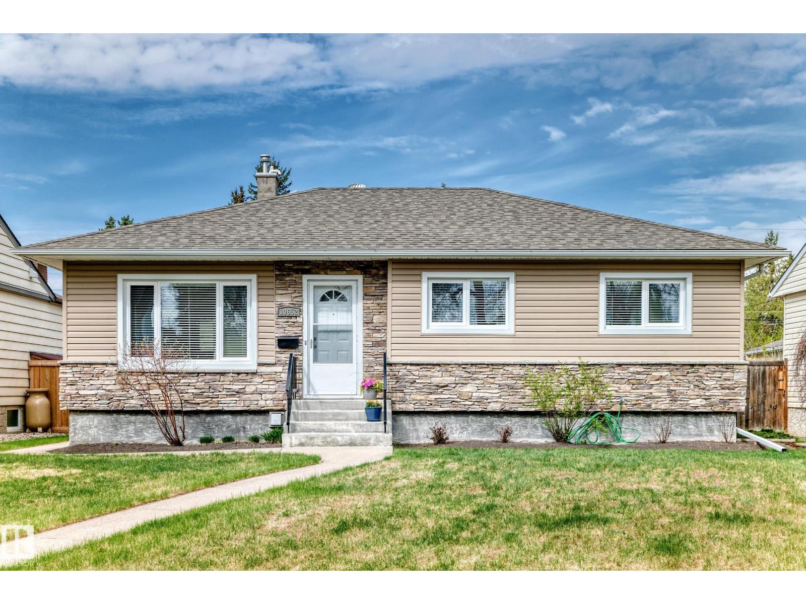 10652 144 ST NW NW, edmonton, Alberta