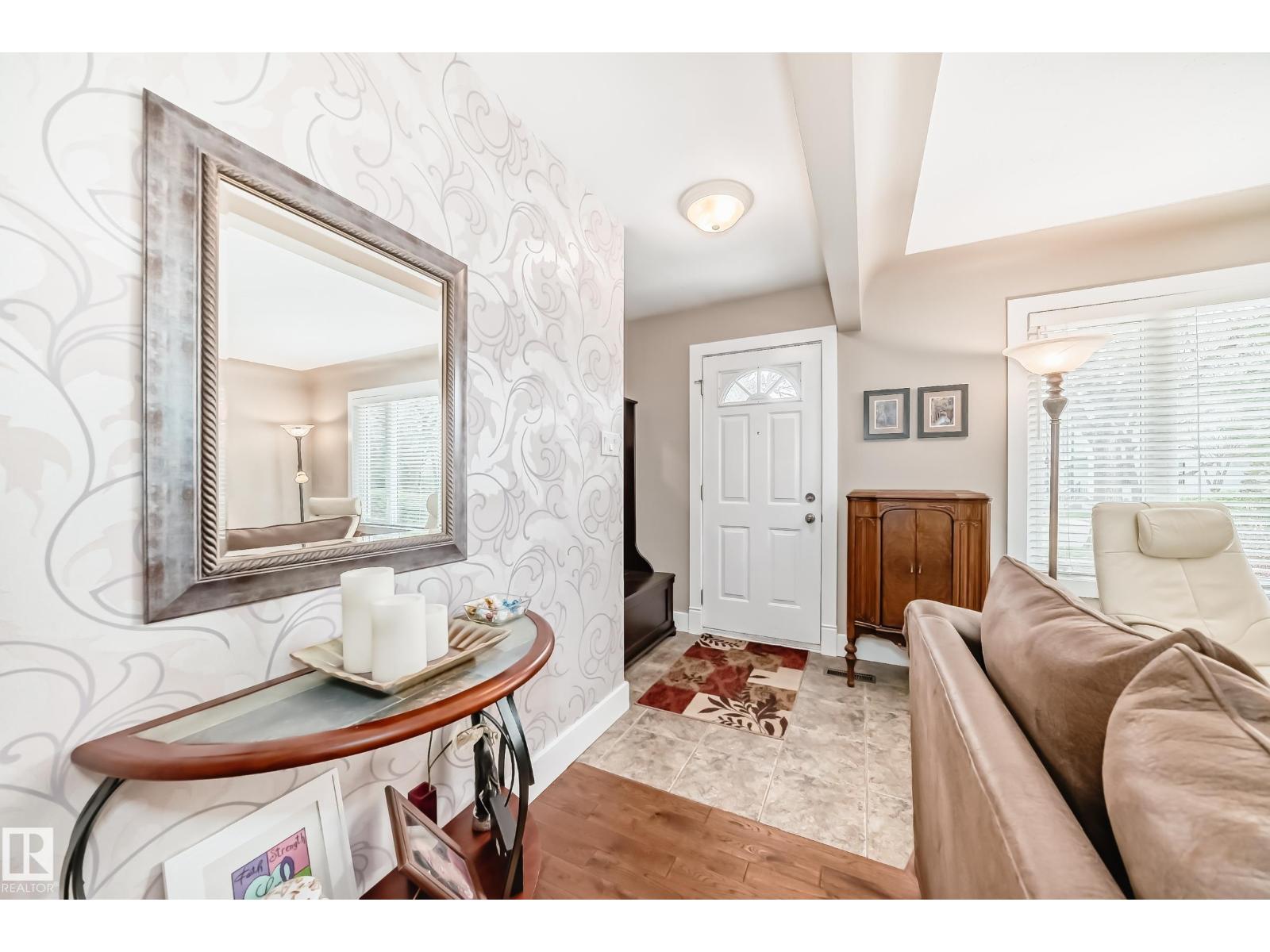 10652 144 St Nw Nw, Edmonton, Alberta  T5N 2V6 - Photo 3 - E4488415