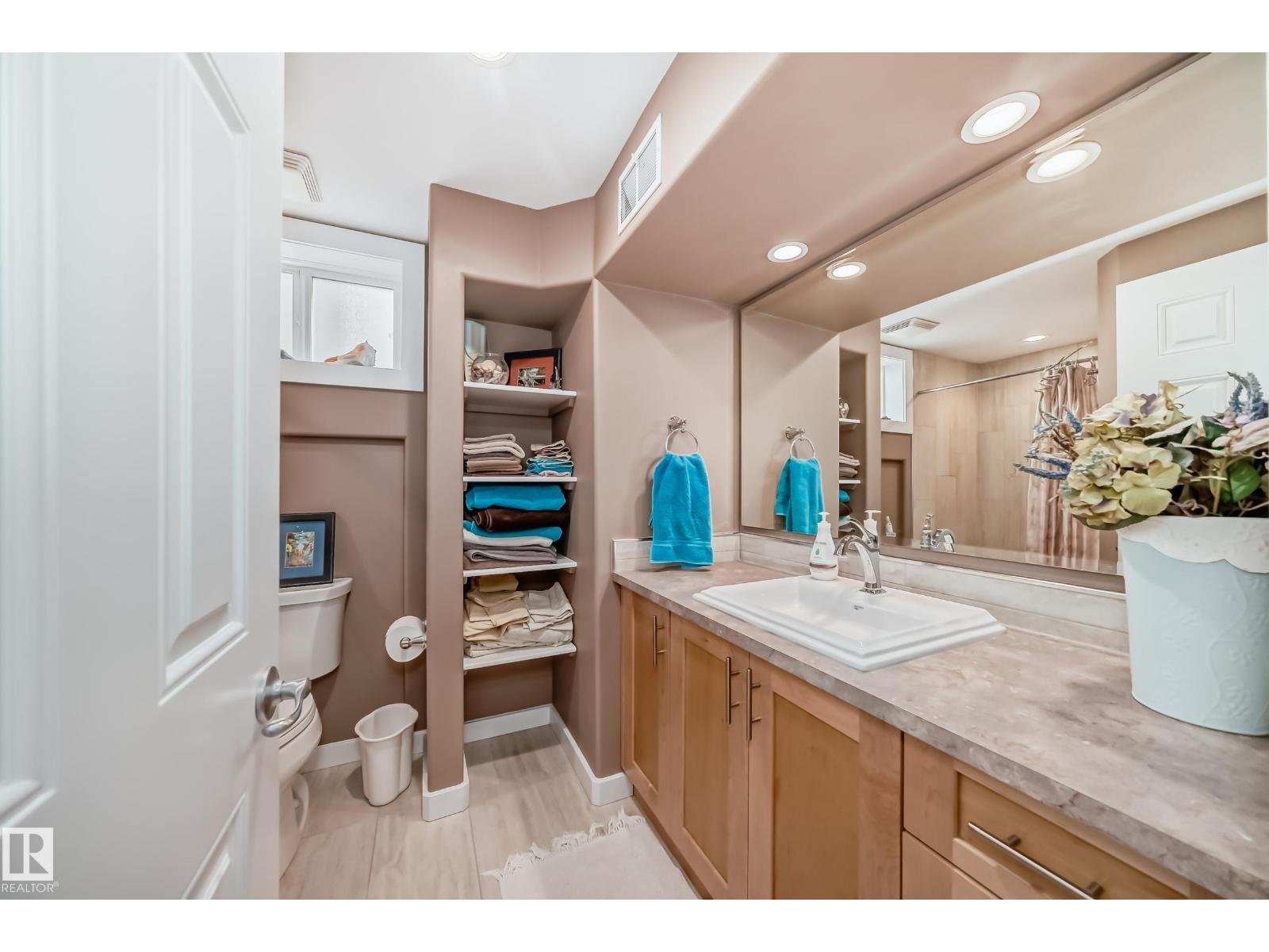 10652 144 St Nw Nw, Edmonton, Alberta  T5N 2V6 - Photo 37 - E4488415