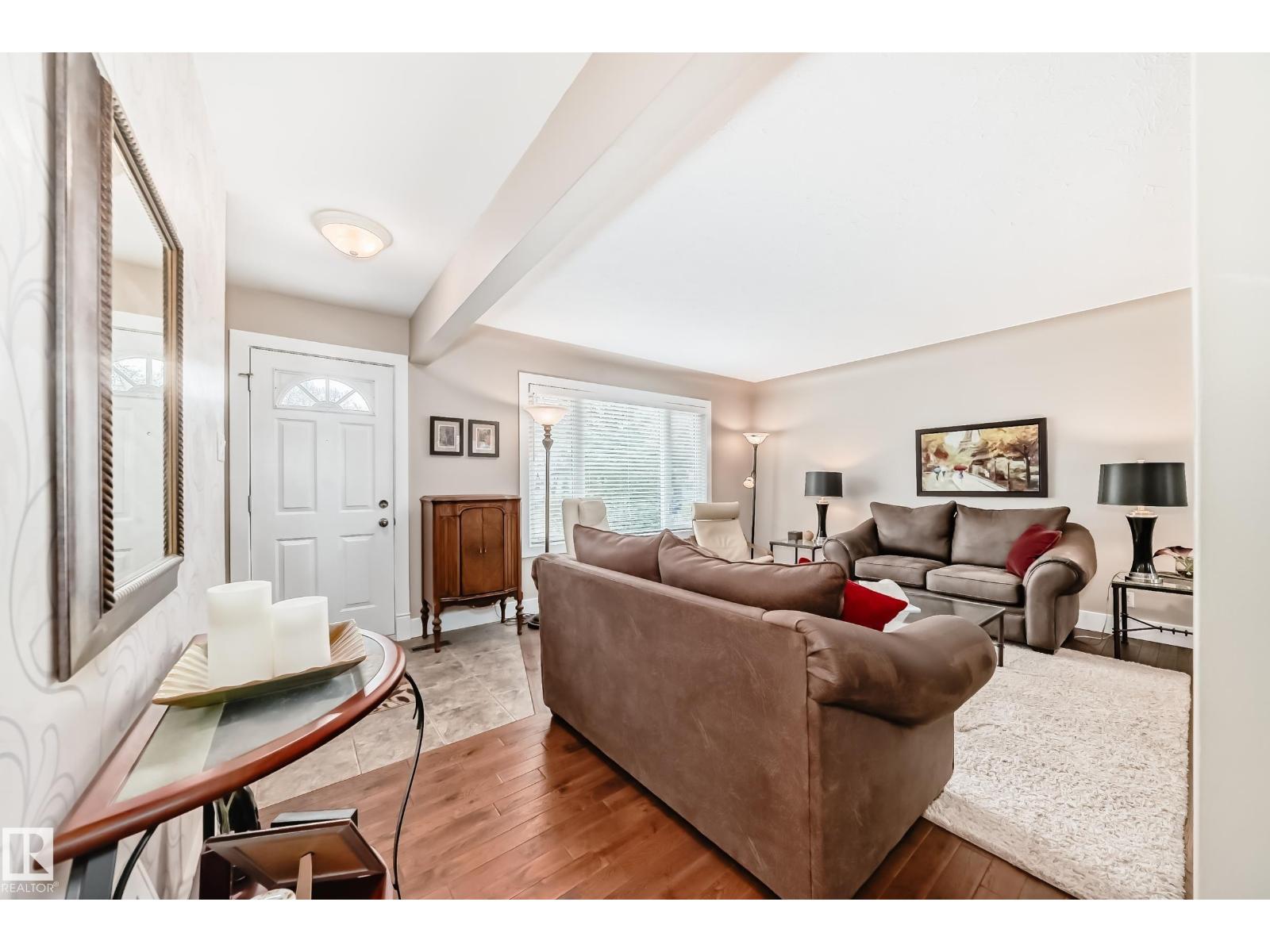 10652 144 St Nw Nw, Edmonton, Alberta  T5N 2V6 - Photo 4 - E4488415