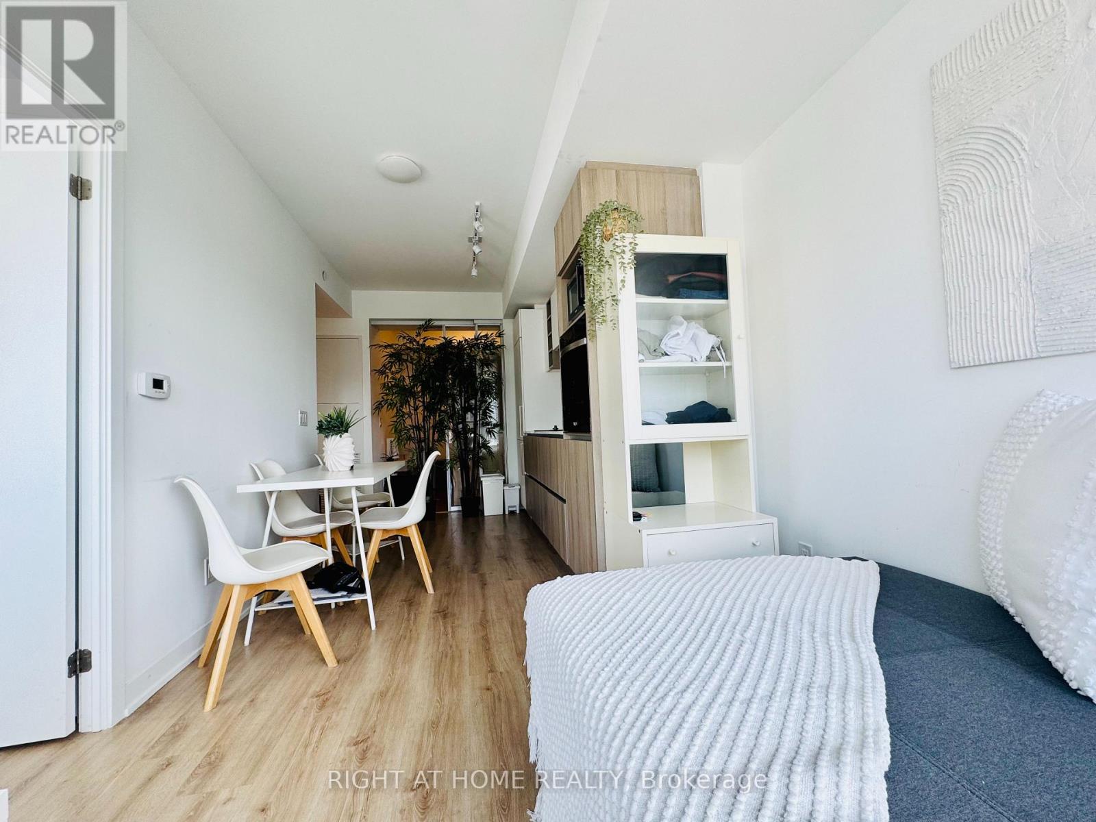 1101 - 319 Jarvis Street, Toronto, Ontario  M5B 2C2 - Photo 11 - C13140254