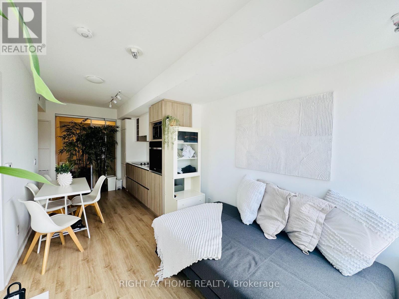 1101 - 319 Jarvis Street, Toronto, Ontario  M5B 2C2 - Photo 13 - C13140254