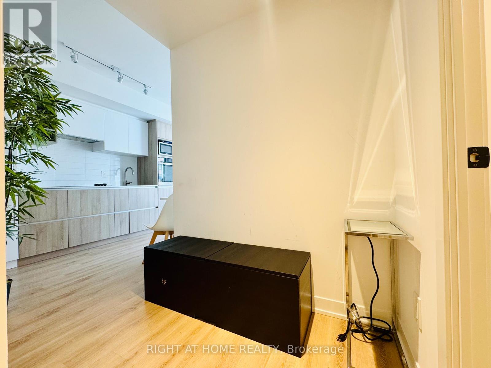 1101 - 319 Jarvis Street, Toronto, Ontario  M5B 2C2 - Photo 21 - C13140254
