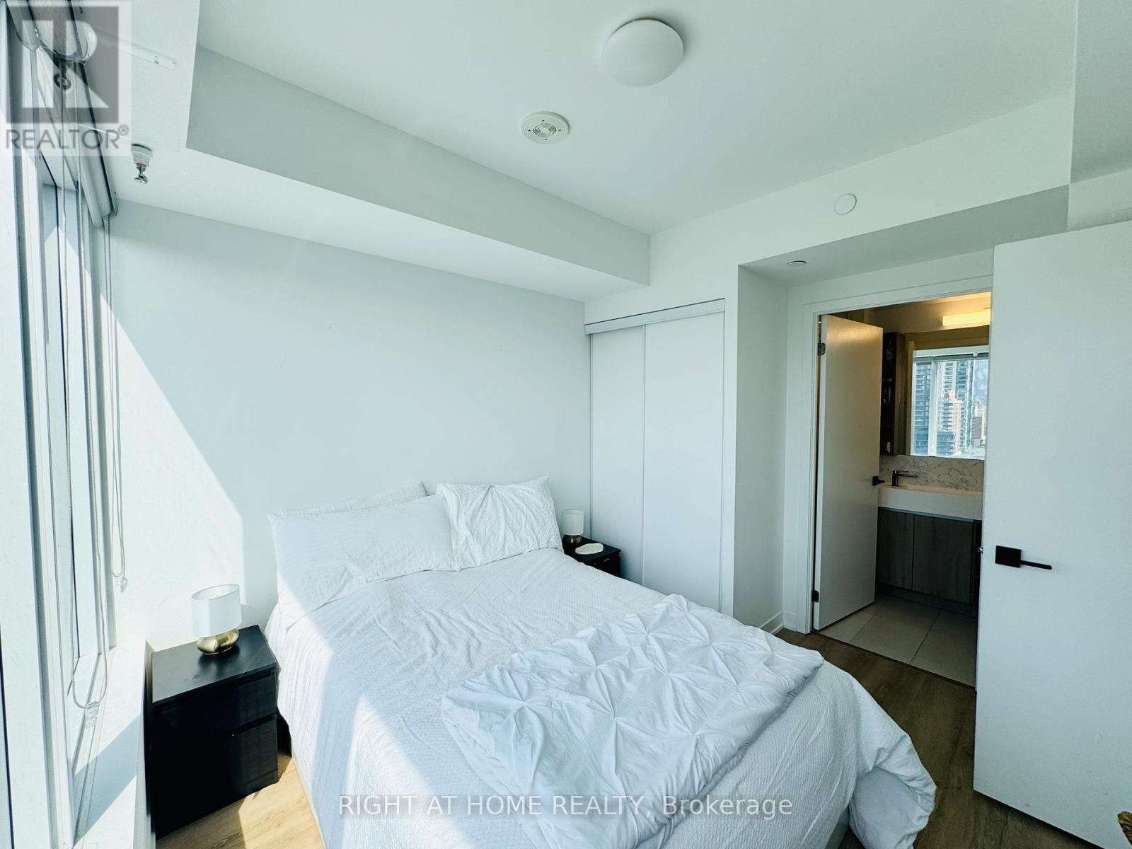 1101 - 319 Jarvis Street, Toronto, Ontario  M5B 2C2 - Photo 27 - C13140254