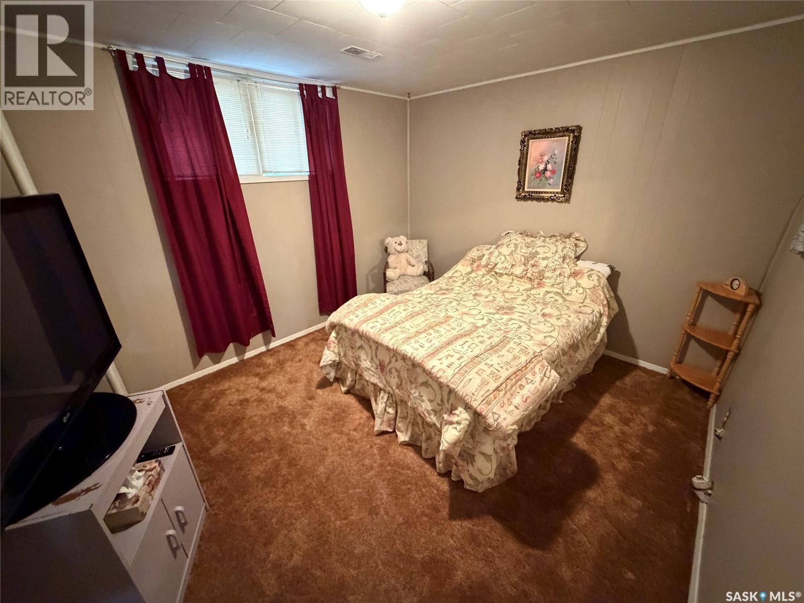 724 Prince Street, Hudson Bay, Saskatchewan  S0E 0Y0 - Photo 16 - SK036275