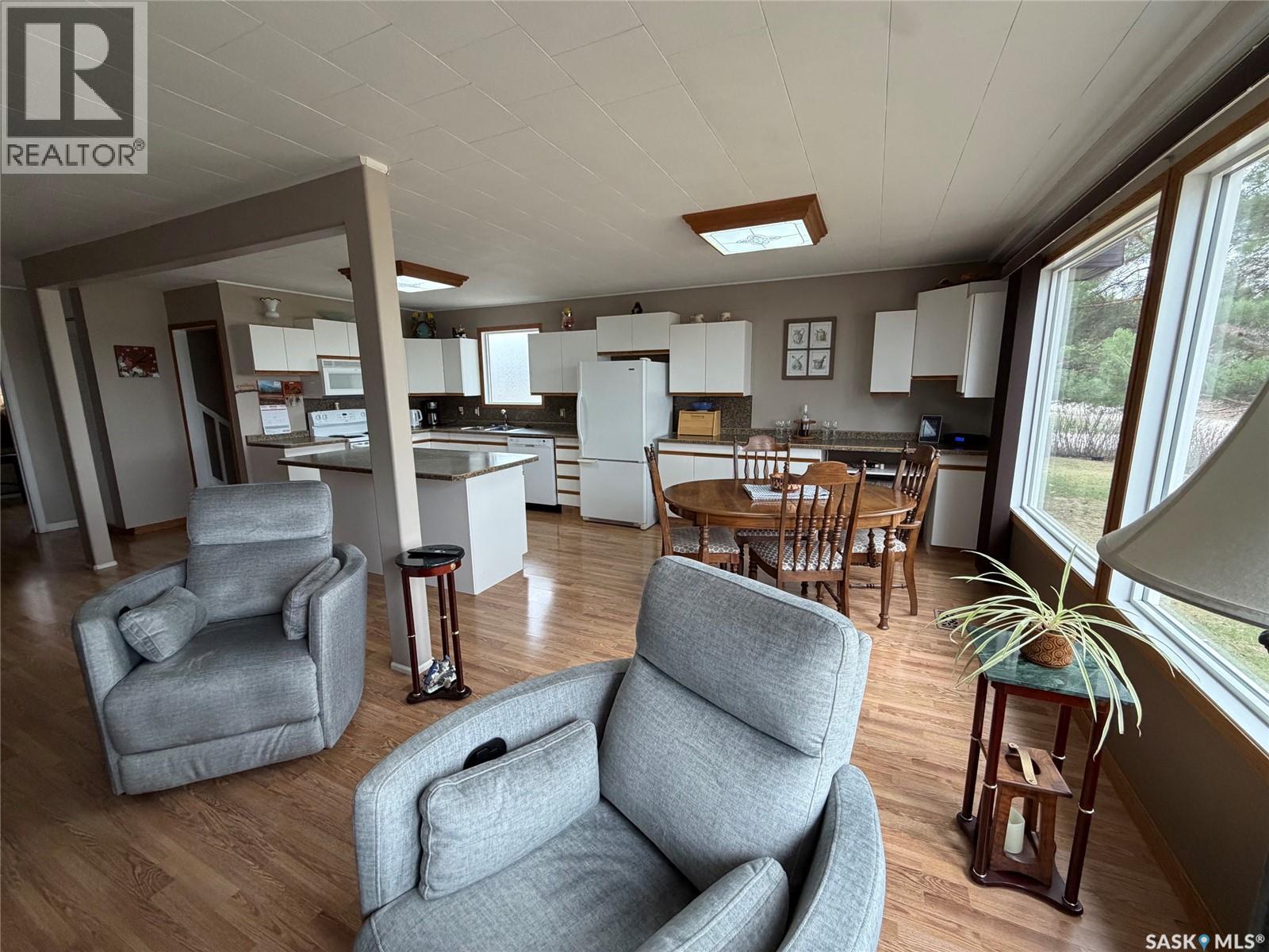 724 Prince Street, Hudson Bay, Saskatchewan  S0E 0Y0 - Photo 6 - SK036275
