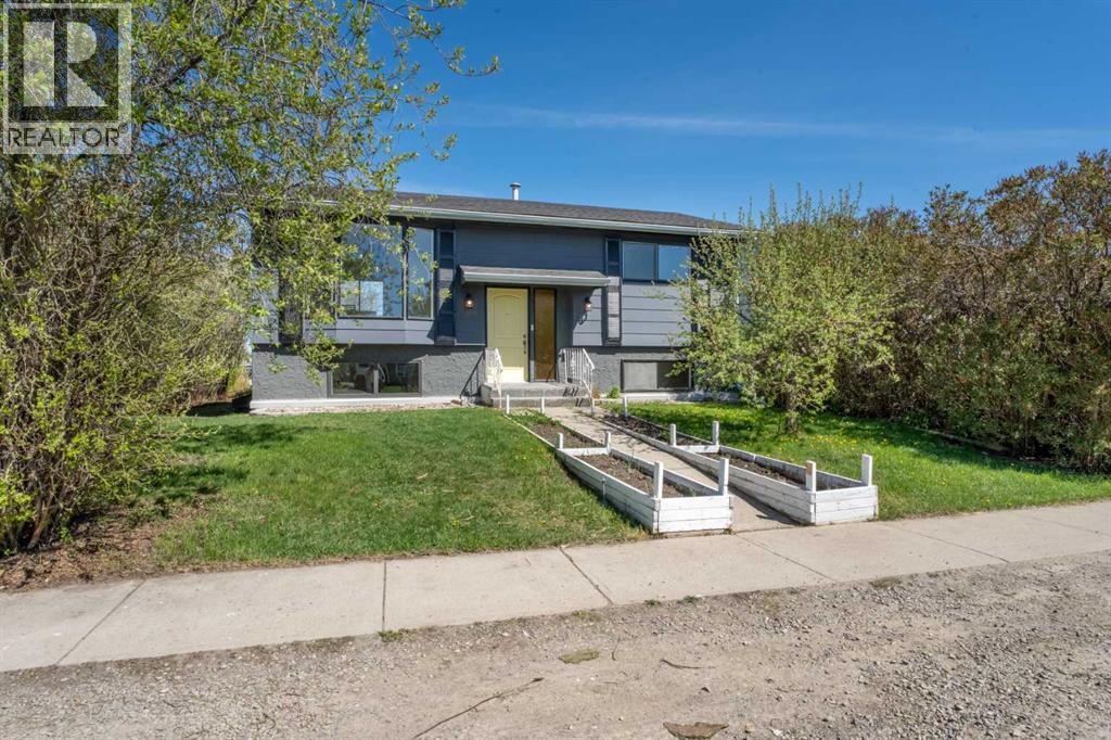 110 Niblock Street, Cayley, Alberta  T0L 0P0 - Photo 2 - A2310909