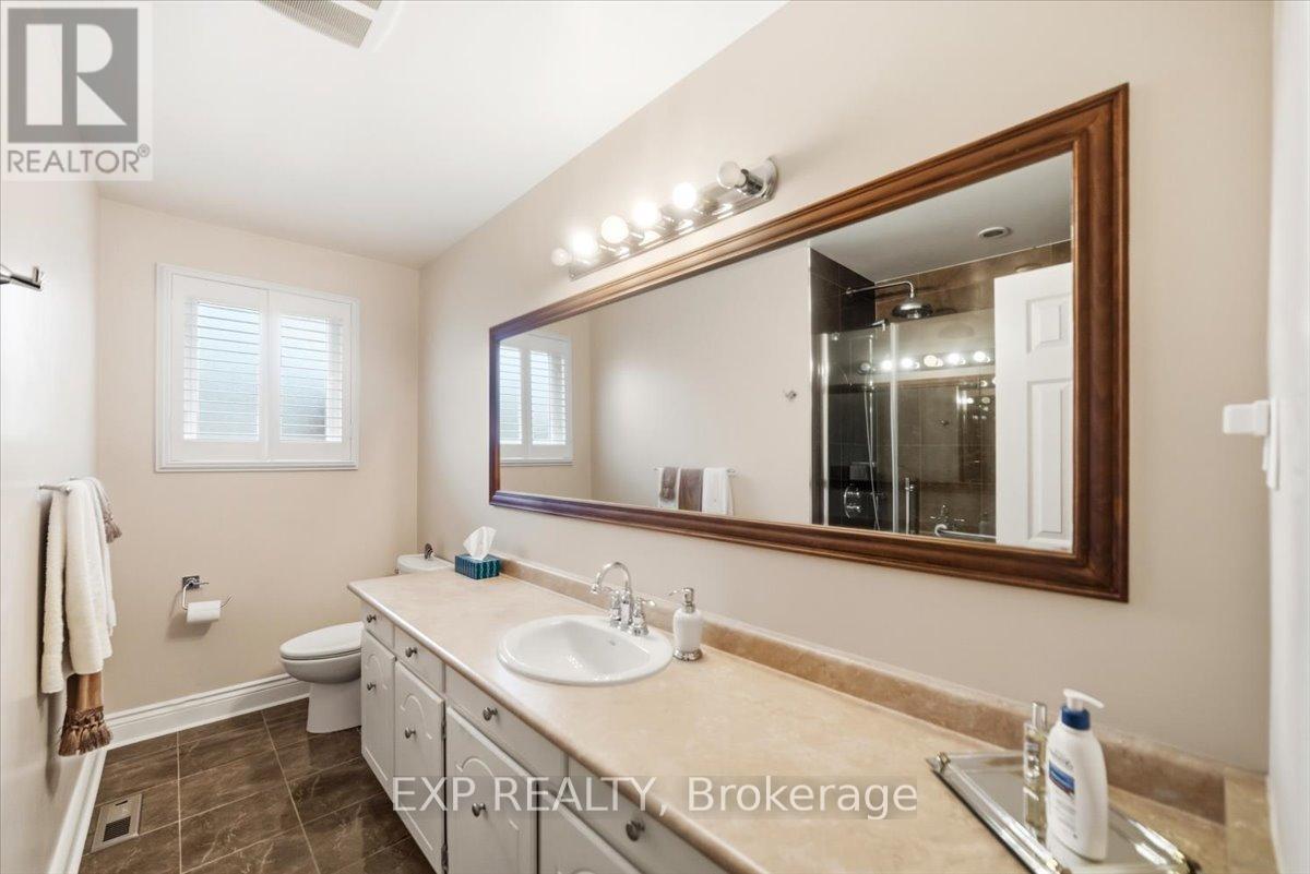 419 Michelle Row W, Mississauga, Ontario  L5A 3H2 - Photo 21 - W13118794