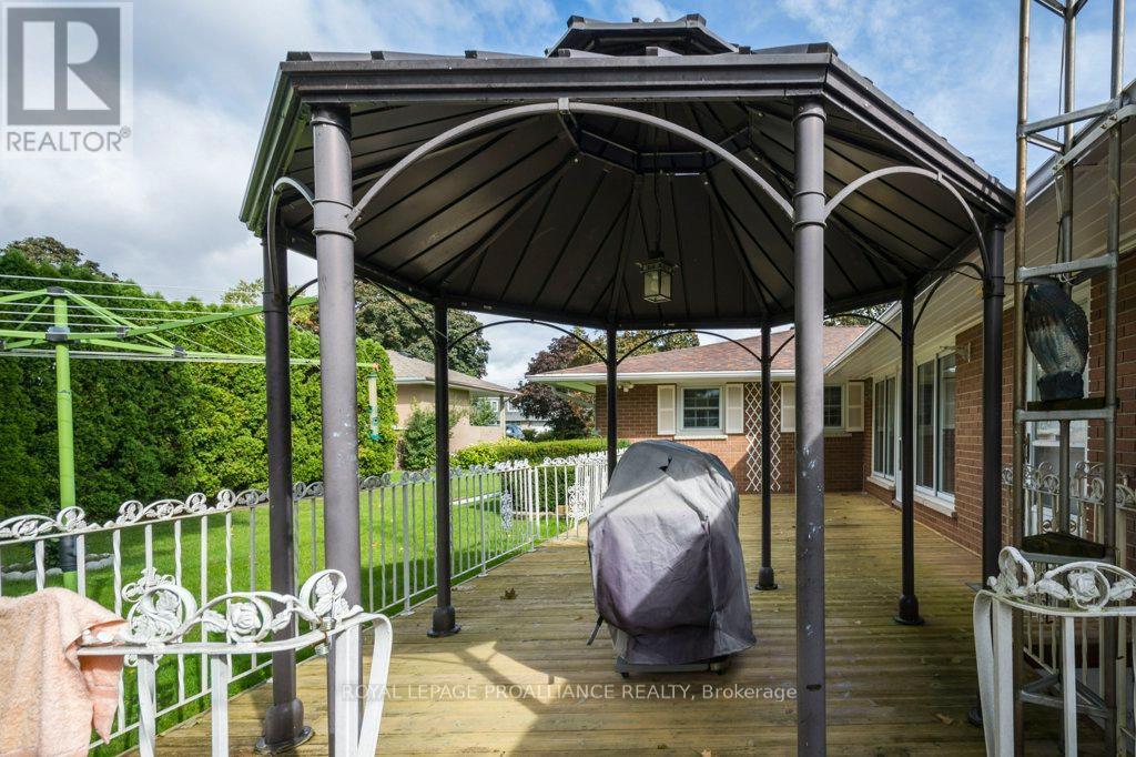 9 Parkview Heights, Quinte West, Ontario  K8V 5L9 - Photo 25 - X12869440