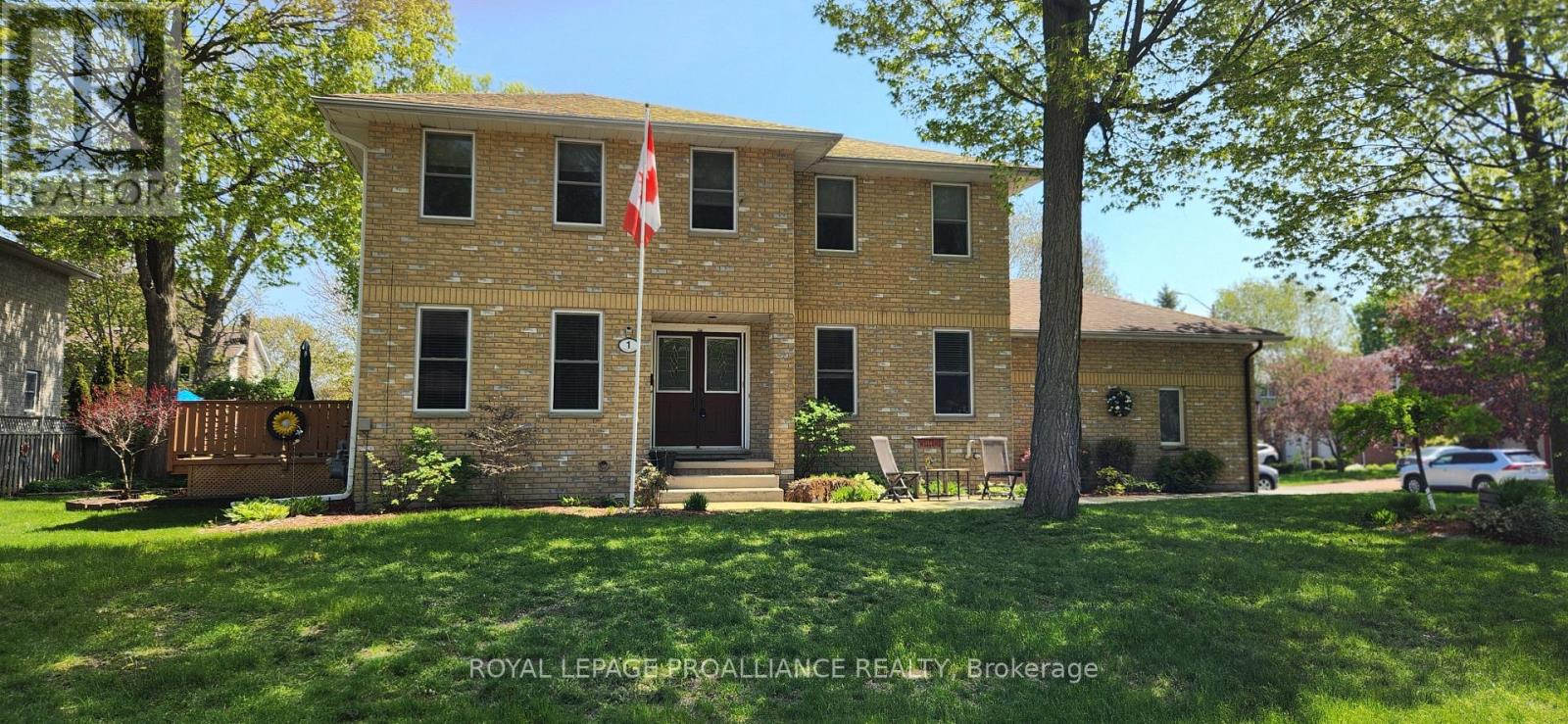1 SIMMONS COURT, Quinte West, Ontario