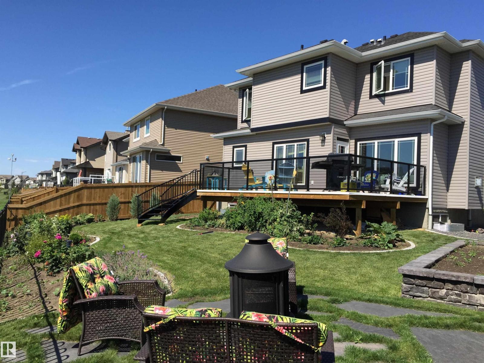 15807 11 Av Sw Sw, Edmonton, Alberta  T6W 2S4 - Photo 2 - E4488418