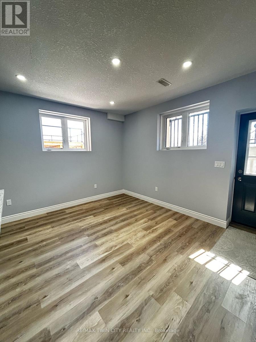 Basement - 513 Blair Creek Drive, Kitchener, Ontario  N2P 2N7 - Photo 3 - X13140262