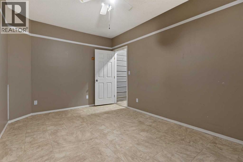 2 Railway Avenue N, Hay Lakes, Alberta  T0B 1W0 - Photo 42 - A2311840