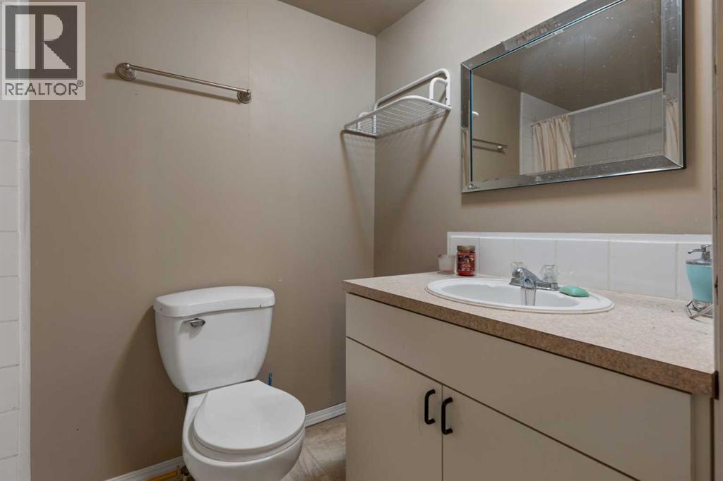 2 Railway Avenue N, Hay Lakes, Alberta  T0B 1W0 - Photo 49 - A2311840