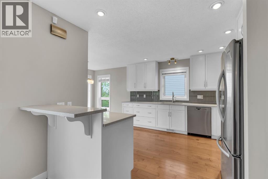 512 Woodside Drive Nw, Airdrie, Alberta  T4B 2C6 - Photo 12 - A2308172