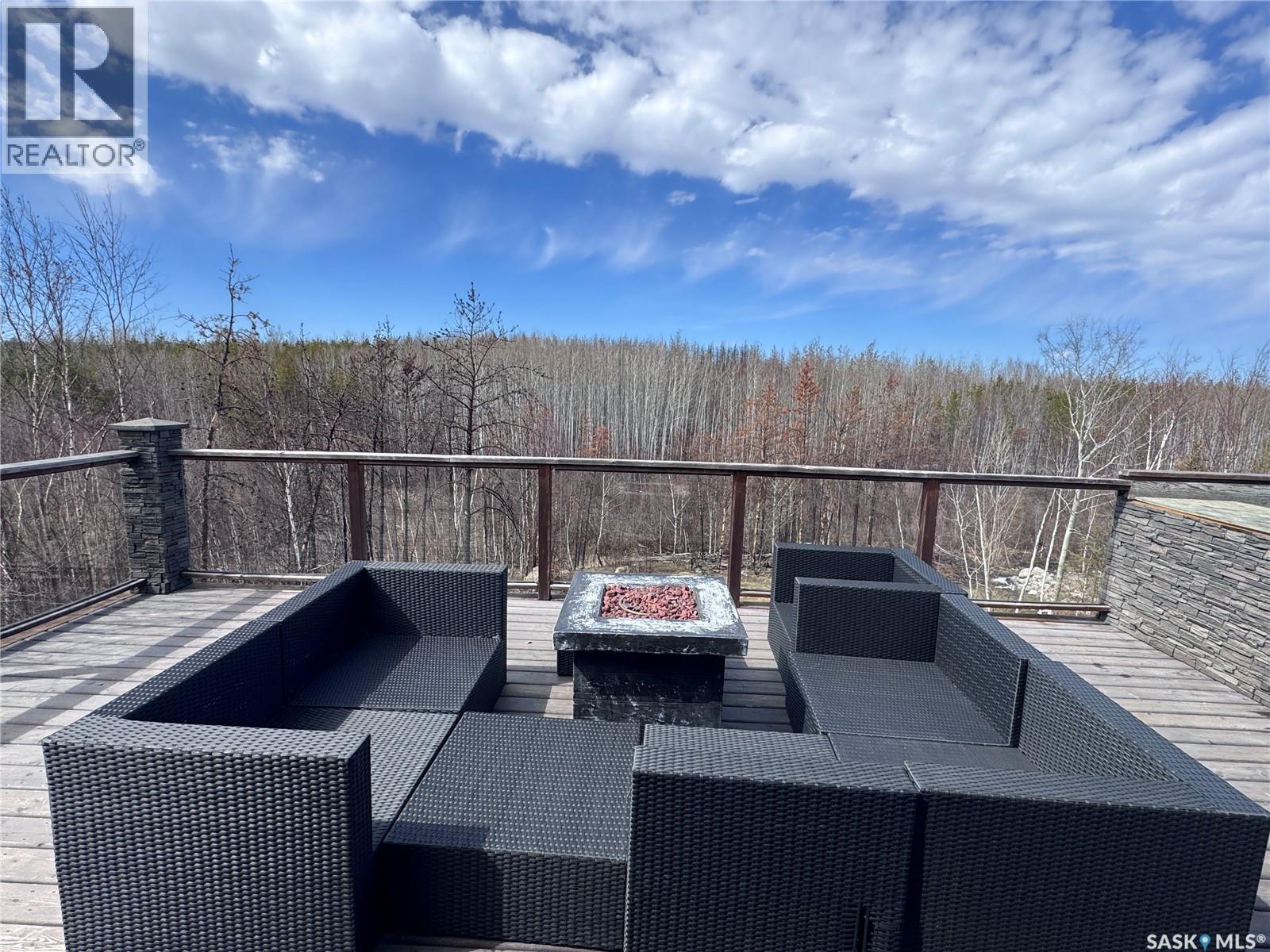 237 Eagle Point Drive, La Ronge, Saskatchewan  S0J 1L0 - Photo 44 - SK031209