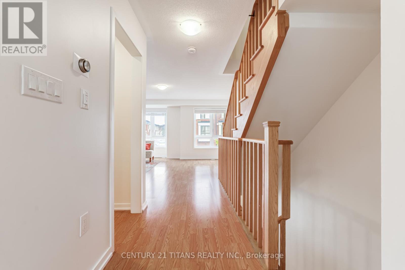1320 Bradenton Path, Oshawa, Ontario  L1K 1A9 - Photo 11 - E13140274