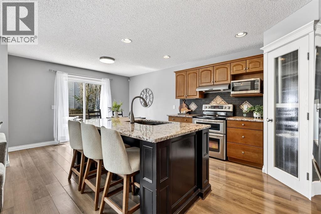35 Crestmont Drive SW, Calgary, Alberta  T3B 5X7 - Photo 12 - A2310292