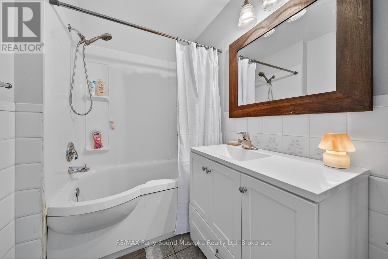 23 Highland Crescent, Parry Sound, Ontario  P2A 1N7 - Photo 13 - X13140276