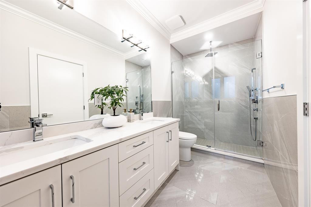 17849 E Barnston Drive, Surrey, British Columbia  V4N 6T4 - Photo 11 - R3123266