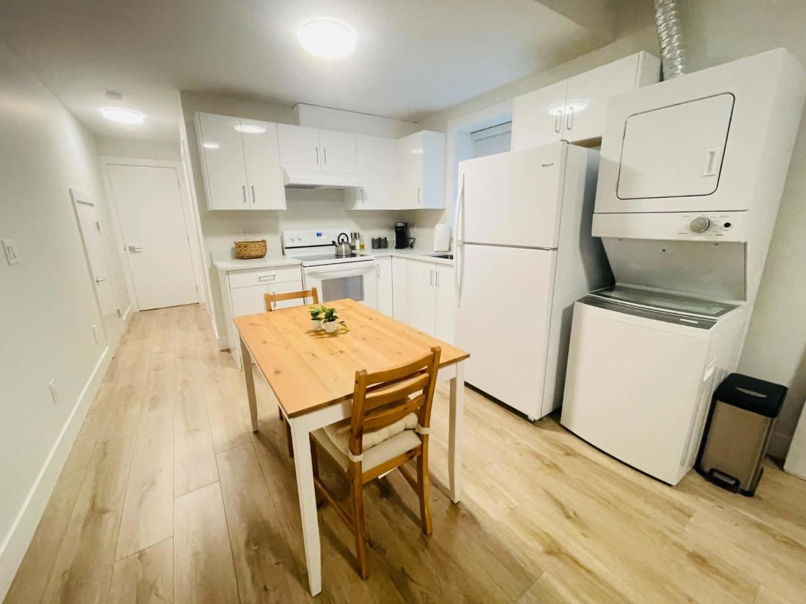 17849 E Barnston Drive, Surrey, British Columbia  V4N 6T4 - Photo 18 - R3123266