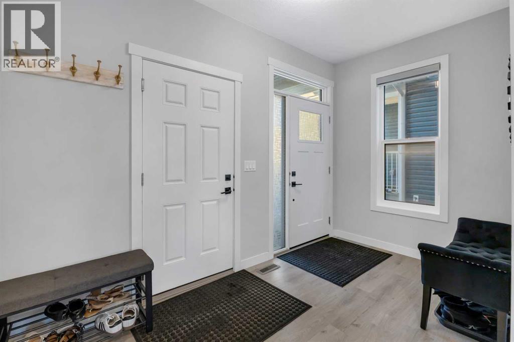 14 Carrington Road NW, Calgary, Alberta  T3P 1L8 - Photo 8 - A2308688