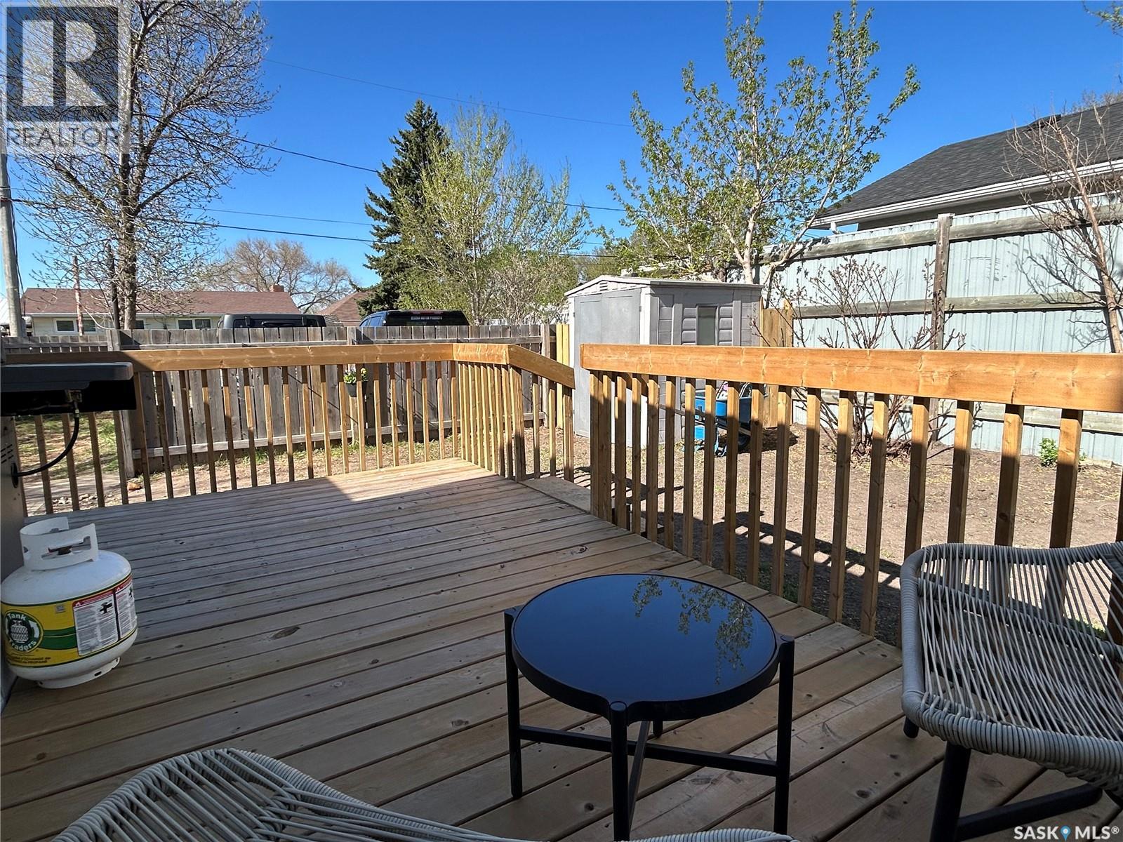 810 1st Street, Estevan, Saskatchewan  S4A 0G3 - Photo 34 - SK036260