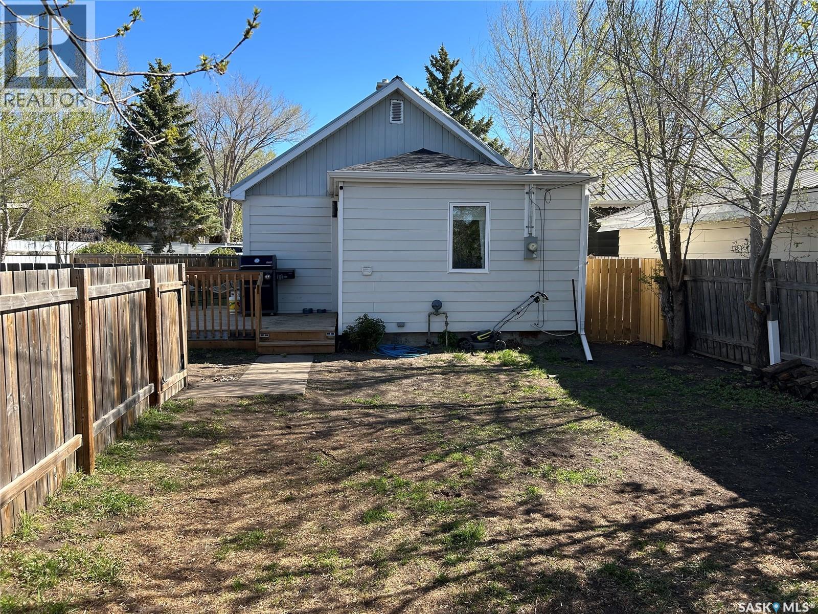810 1st Street, Estevan, Saskatchewan  S4A 0G3 - Photo 35 - SK036260