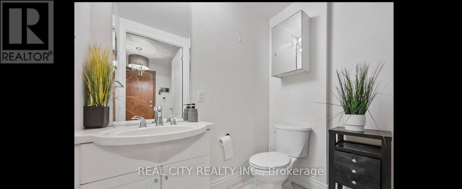 801e - 500 Queens Quay W, Toronto, Ontario  M5V 3K8 - Photo 17 - C13140294