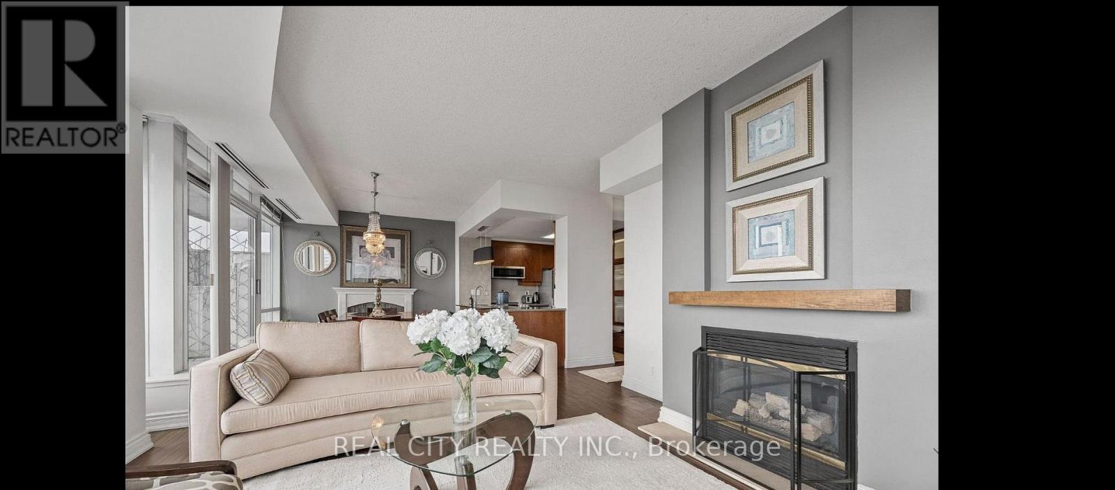 801e - 500 Queens Quay W, Toronto, Ontario  M5V 3K8 - Photo 2 - C13140294