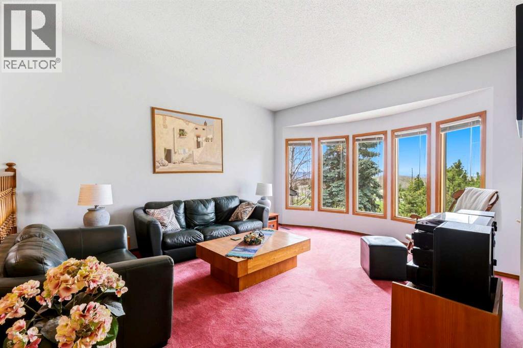 149 Edgehill Drive NW, Calgary, Alberta  T3A 2W5 - Photo 6 - A2308952