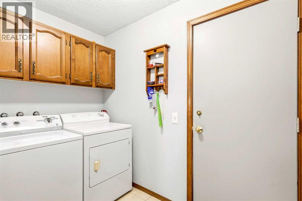 149 Edgehill Drive NW, Calgary, Alberta  T3A 2W5 - Photo 32 - A2308952