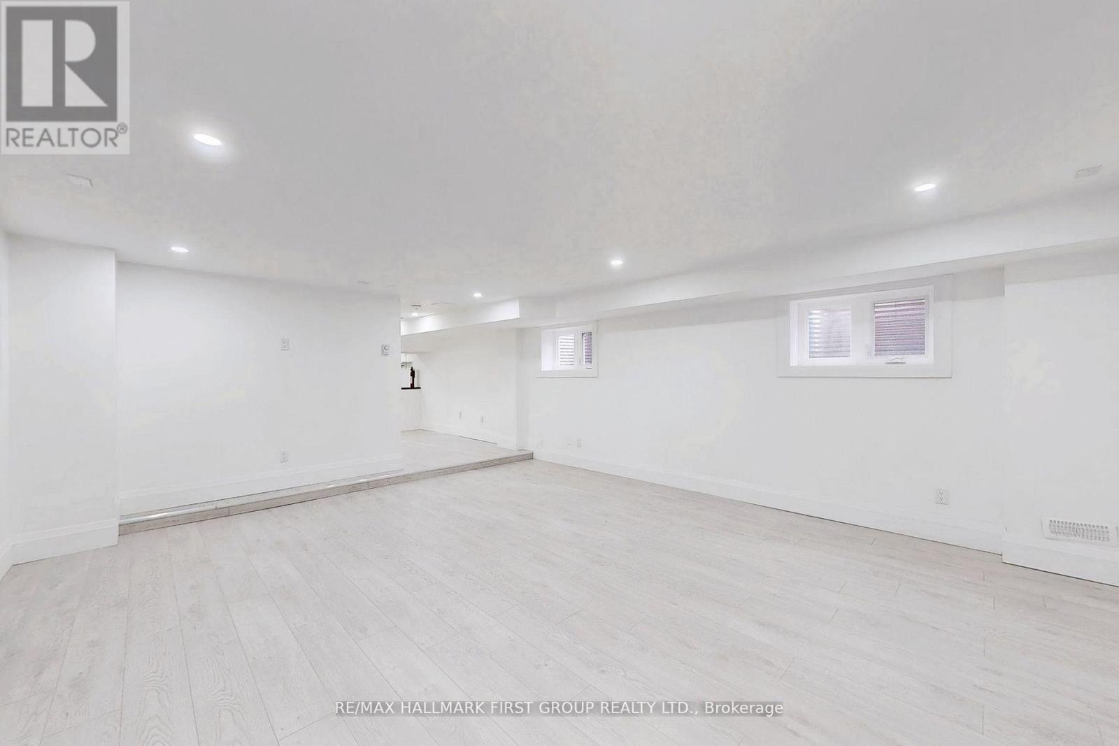 1 Bramwell Drive, Ajax, Ontario  L1S 5L1 - Photo 9 - E12865532