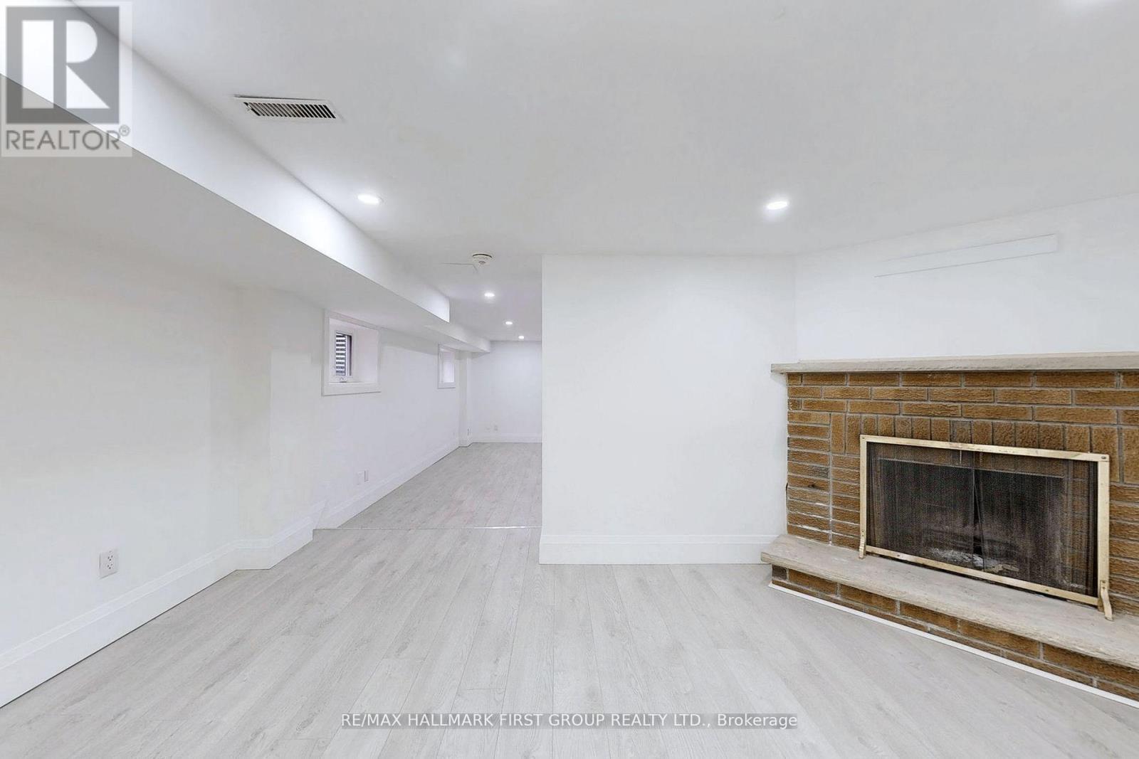 1 Bramwell Drive, Ajax, Ontario  L1S 5L1 - Photo 8 - E12865532