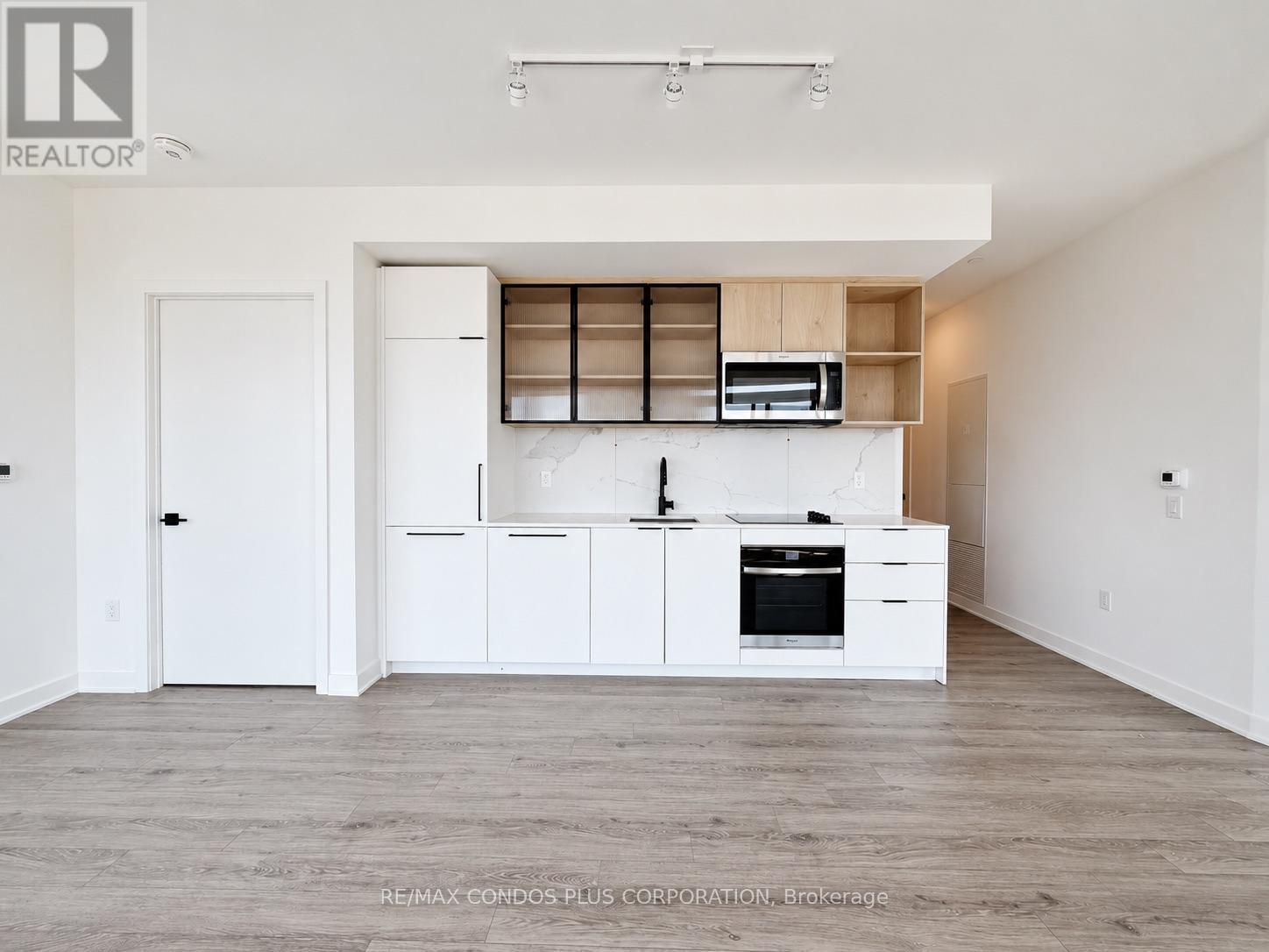 1019 - 1185 Dupont Street, Toronto, Ontario  M6H 0G5 - Photo 11 - W13108096