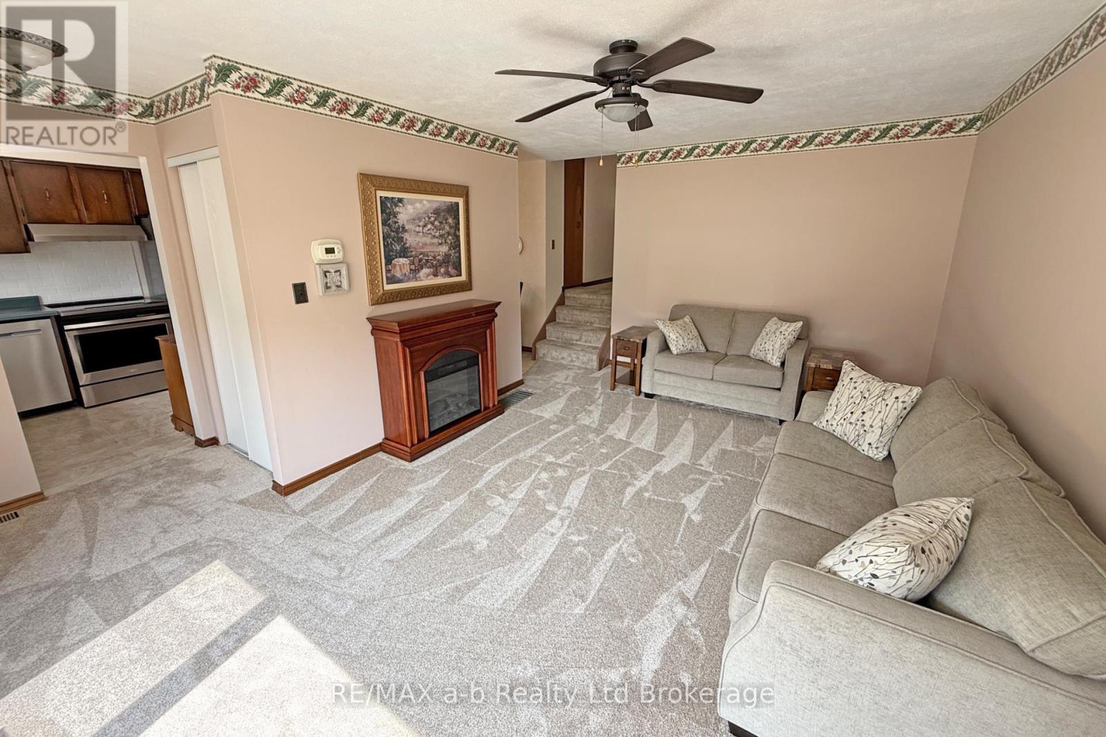 324 Macdonald Drive, Woodstock, Ontario  N4S 8E3 - Photo 10 - X13140304