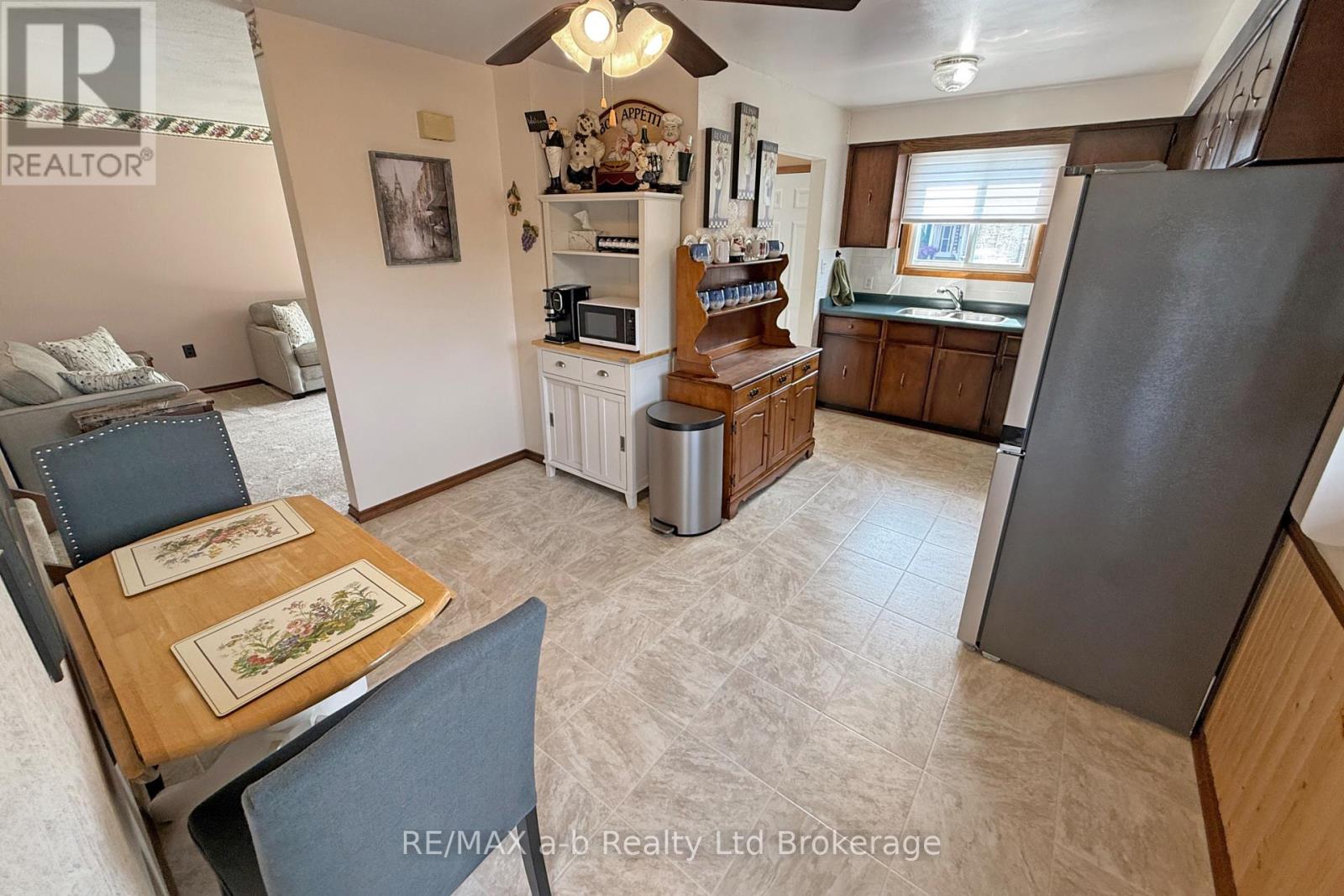 324 Macdonald Drive, Woodstock, Ontario  N4S 8E3 - Photo 16 - X13140304