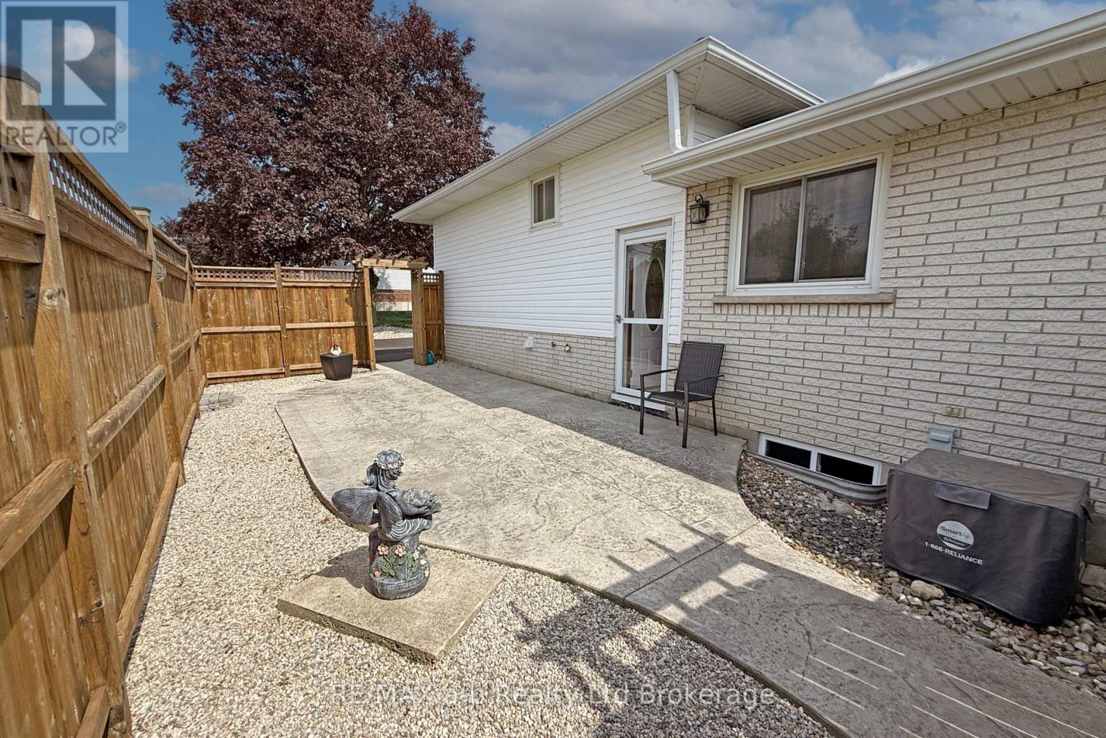 324 Macdonald Drive, Woodstock, Ontario  N4S 8E3 - Photo 34 - X13140304
