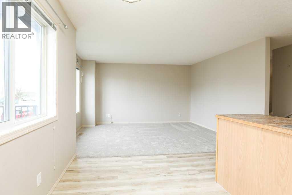 8, 720 Heritage Boulevard W, Lethbridge, Alberta  T1K 7X2 - Photo 6 - A2310518