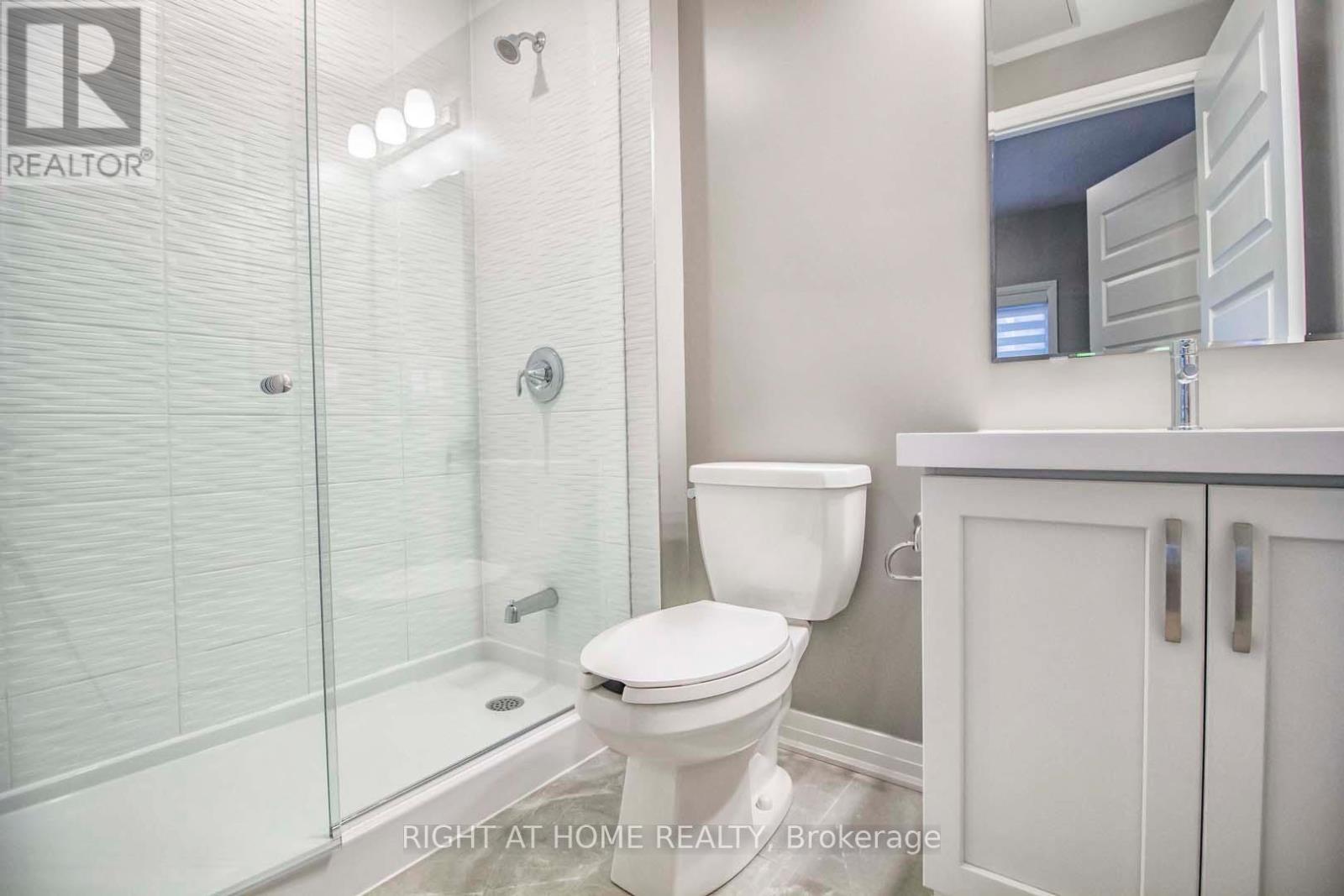 206 - 102 Grovewood Common Circle, Oakville, Ontario  L6H 0X2 - Photo 14 - W13140308