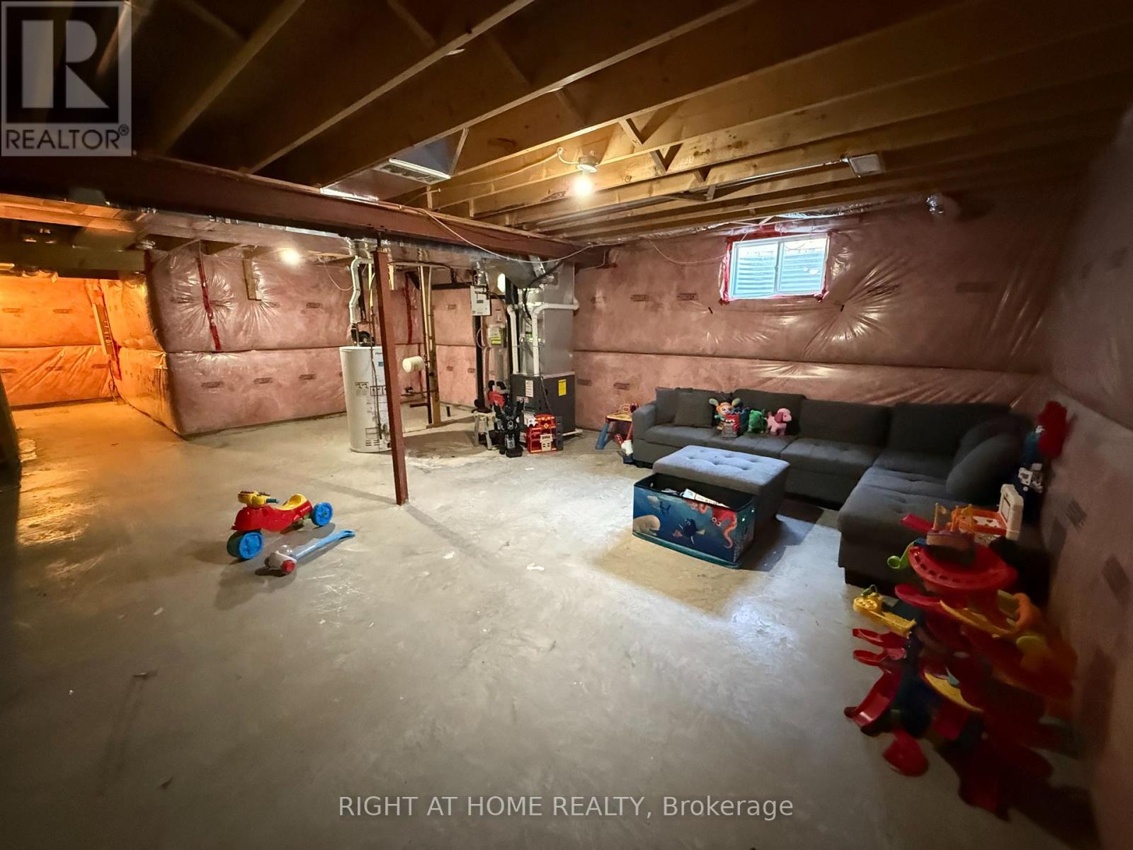 133 Templewood Drive, Kitchener, Ontario  N2R 1Y4 - Photo 16 - X13140306